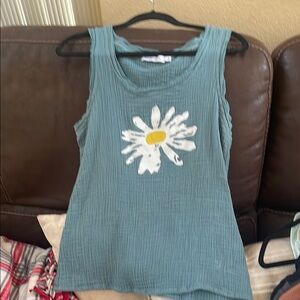 Blue Sleeveless Top with Daisy Print